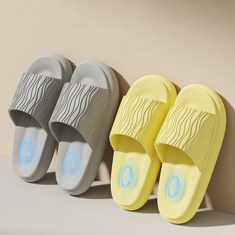 Soft Bottom Eva Cloud Slippers Women Red Thick Platform Pillow Slides Woman 2025 Summer Non Slip Beach Sandals Couple Flip Flops