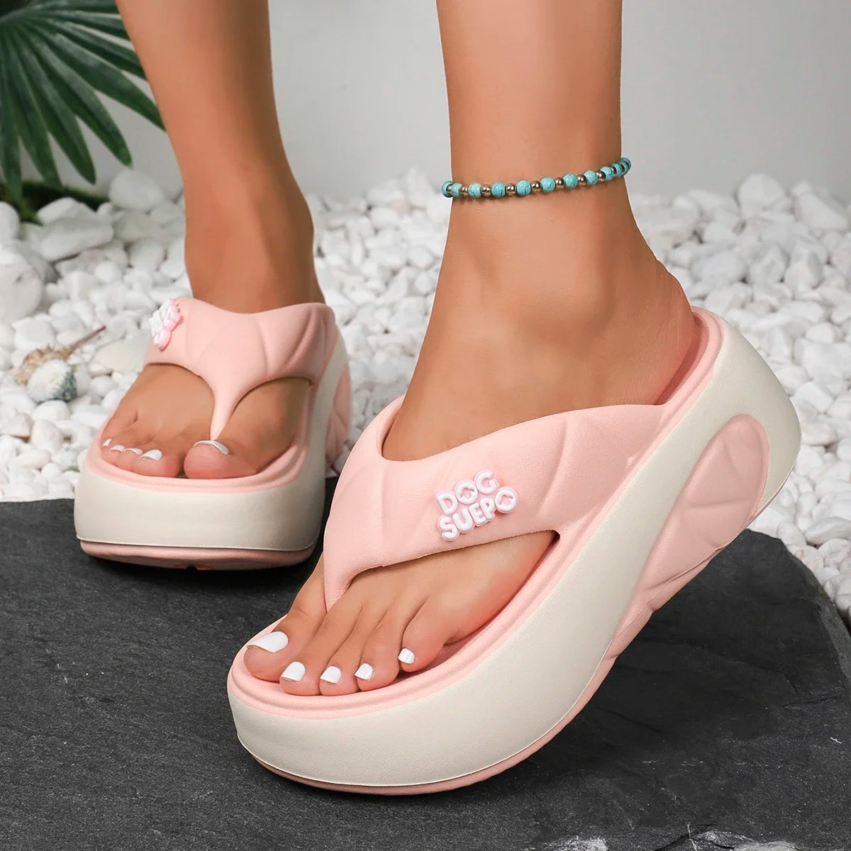 Women Slippers 2024 Summer New Fashion Sandals Comfortable Casual Shallow Designer Slippers Outdoor Beach Platform Slides Women