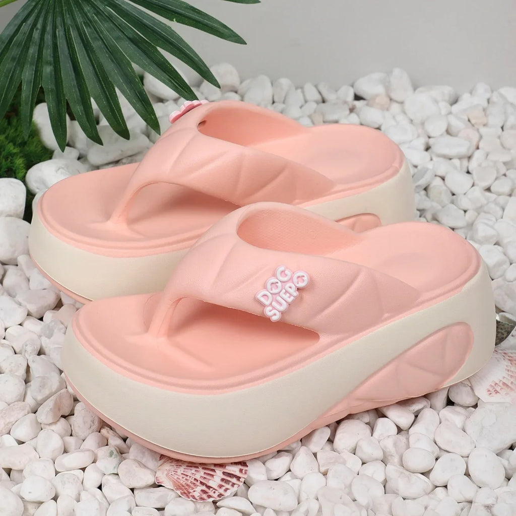 Women Slippers 2024 Summer New Fashion Sandals Comfortable Casual Shallow Designer Slippers Outdoor Beach Platform Slides Women