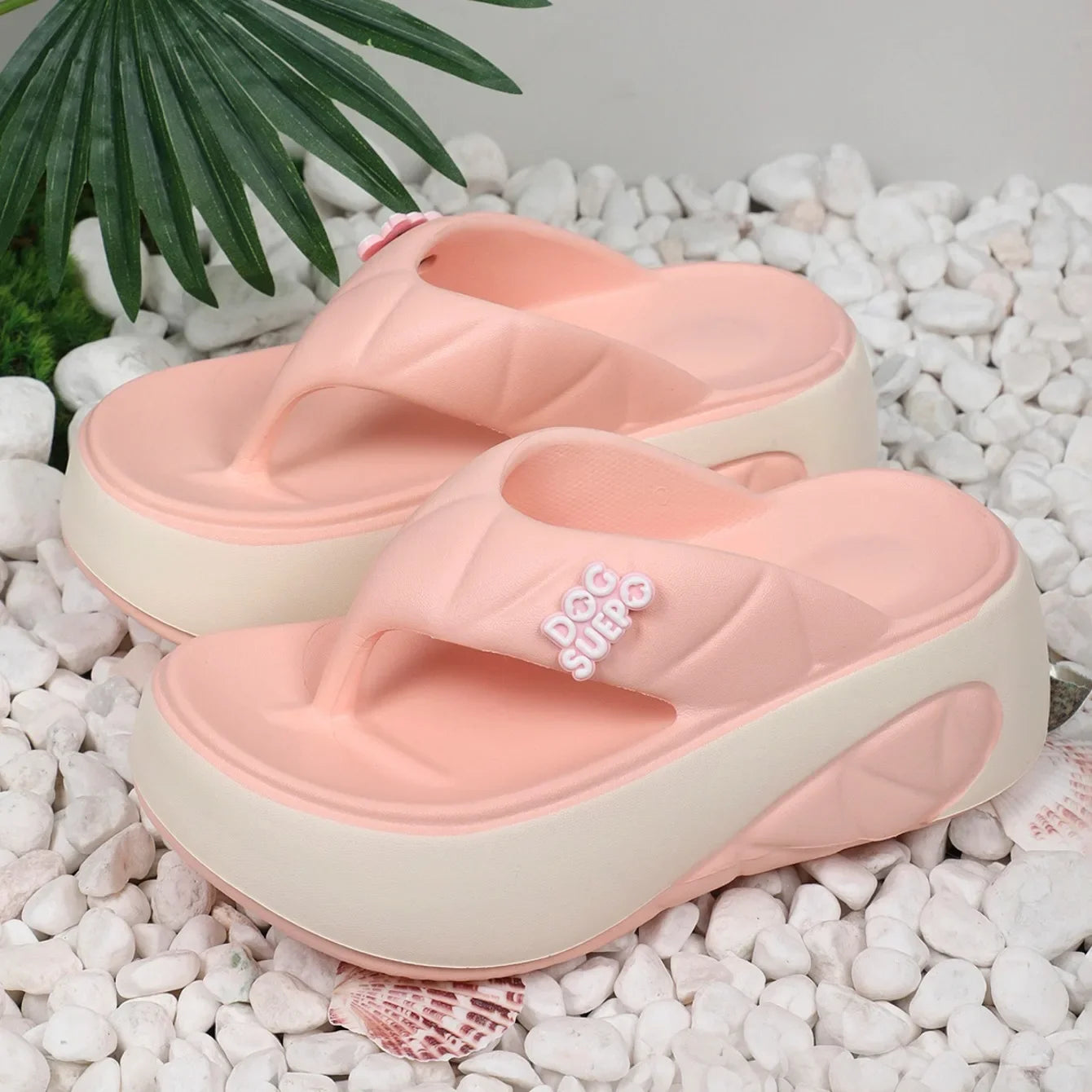 Women Slippers 2024 Summer New Fashion Sandals Comfortable Casual Shallow Designer Slippers Outdoor Beach Platform Slides Women
